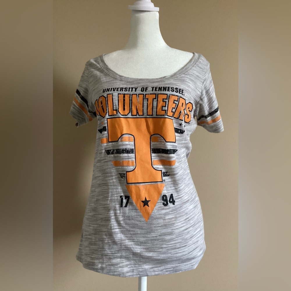 University of Tennessee Volunteers T-Shirt Size Medium